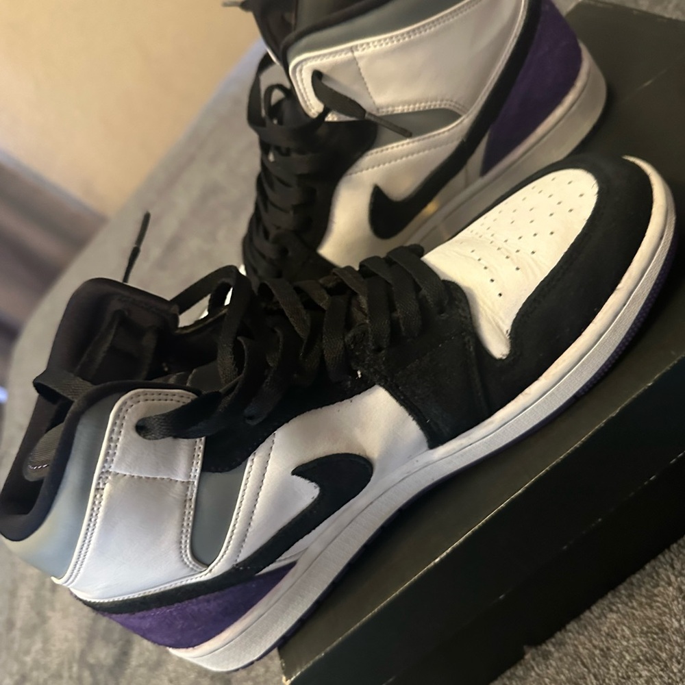Air Jordan 1 Mid “Varsity Purple” - Picture 4 of 5